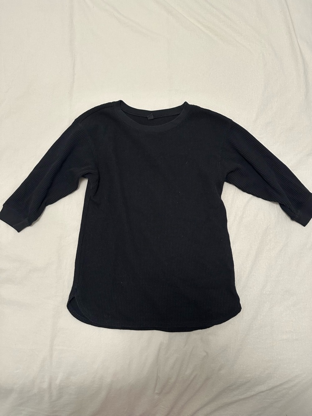 Uniqlo Waffle Crewneck 3/4 Sleeve Shirt